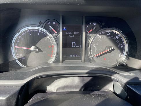 Used 2024 Toyota 4Runner TRD Off-Road Premium image 13