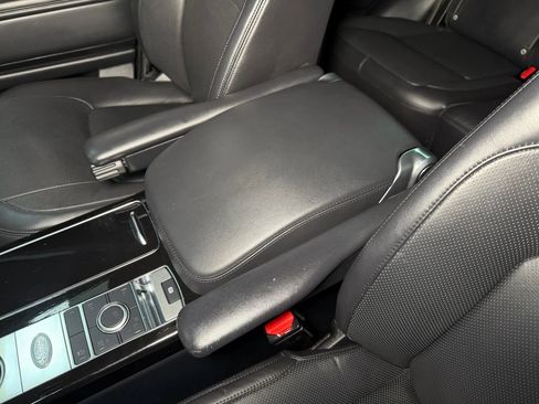 Used 2018 Land Rover Range Rover Supercharged image 44