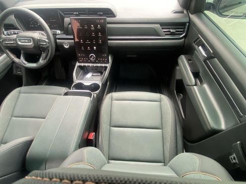 Used 2026 GMC Terrain AT4 w/ Convenience Package III AWD/4WD image 17