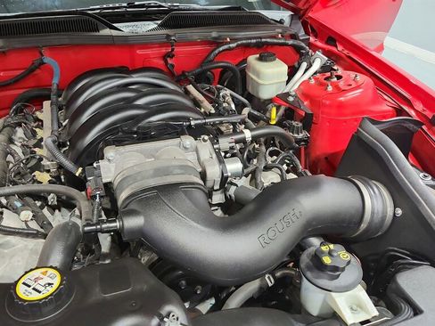 Used 2006 Ford Mustang GT RWD image 23