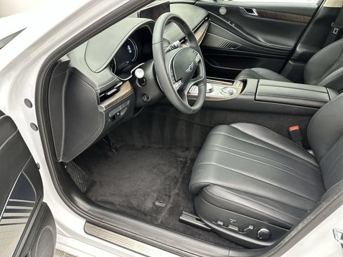 Certified 2024 Genesis G80 AWD/4WD image 11