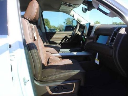 New 2026 RAM 1500 Limited w/ Trailer Tow Group AWD/4WD image 24