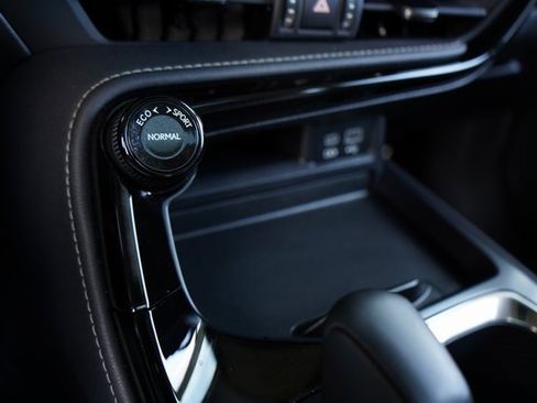 Used 2023 Lexus NX 350 AWD image 21