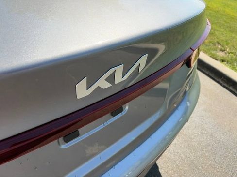 Used 2024 Kia Forte LXS FWD image 43