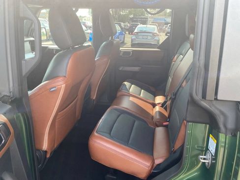 Used 2023 Ford Bronco Outer Banks AWD/4WD image 16
