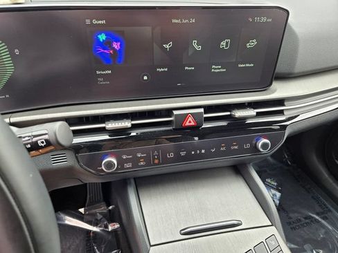 New 2026 Kia Sportage X-Line AWD/4WD image 9
