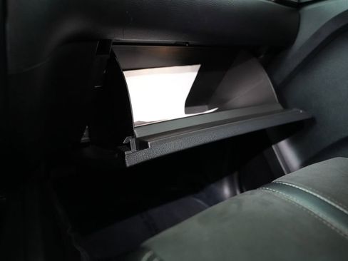 Used 2021 Ford Ranger Lariat w/ Tremor Off-Road Package image 51