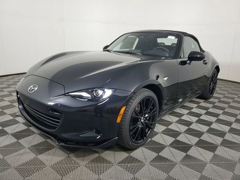 New 2026 MAZDA MX-5 Miata Club w/ Interior Package RWD image 3