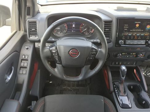 Certified 2022 Nissan Frontier Pro-X RWD image 16