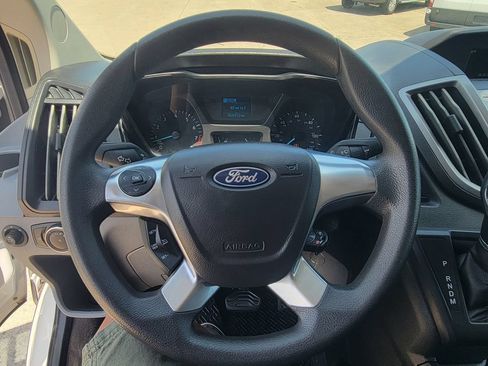 Used 2019 Ford Transit 350 XLT RWD image 17