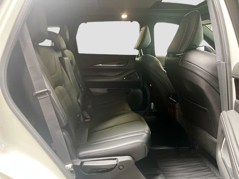 Used 2023 INFINITI QX60 Sensory w/ Vision Package AWD/4WD image 30