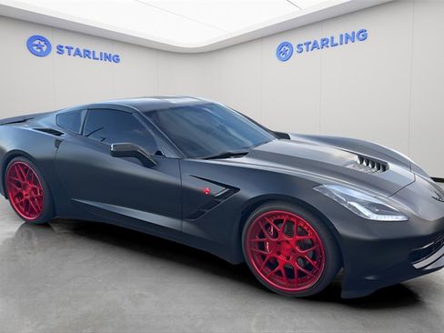 Used 2014 Chevrolet Corvette Stingray Coupe image 3