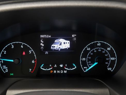 Used 2022 Ford Transit 350 DRW AWD image 21
