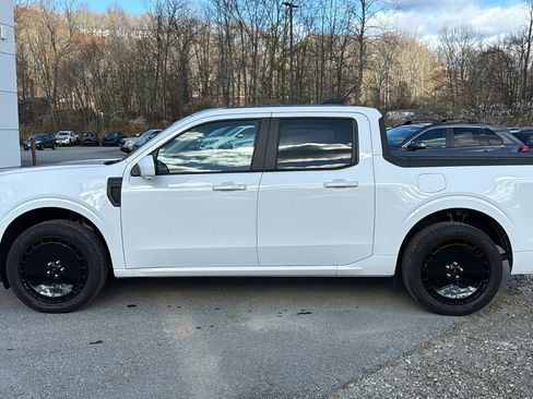 Used 2025 Ford Maverick Lobo image 7