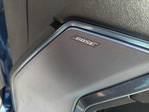 Used 2023 Chevrolet Silverado 1500 High Country w/ Technology Package AWD/4WD image 34