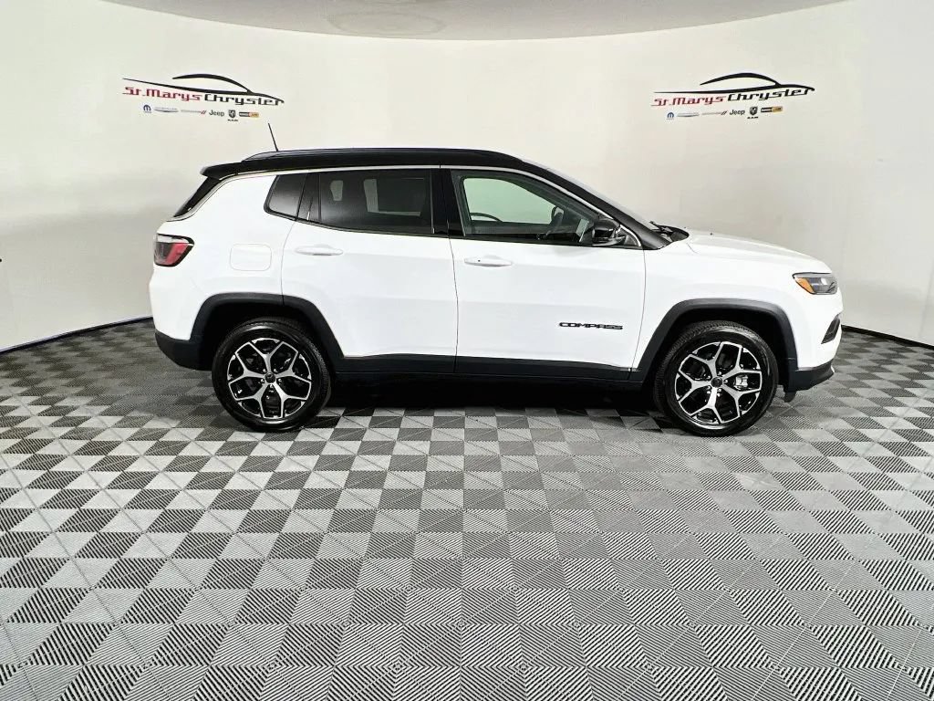 New 2026 Jeep Compass Limited AWD/4WD image 9