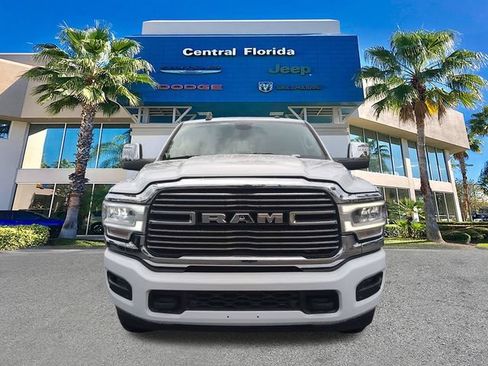 Used 2024 RAM 2500 Laramie AWD/4WD image 3