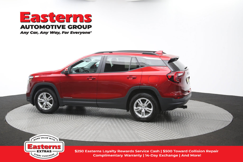 Used 2023 GMC Terrain SLE w/ Driver Convenience Package AWD/4WD image 68