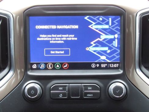 Used 2023 Chevrolet Silverado 3500 High Country AWD/4WD image 33