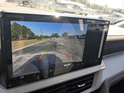 New 2026 Ford Explorer Active RWD image 22