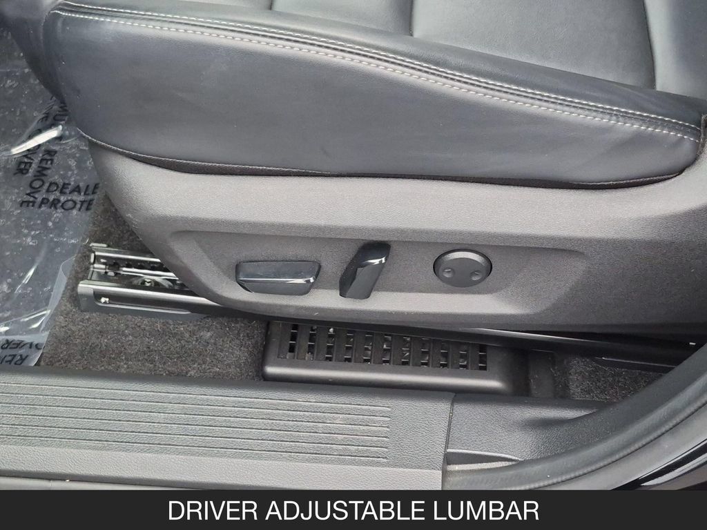 Certified 2023 Nissan Rogue SV w/ SV Premium B Package FWD image 15