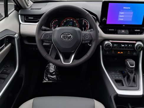 New 2025 Toyota RAV4 XLE Premium image 17