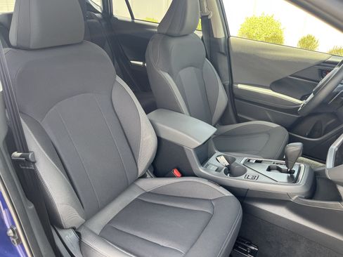 Used 2025 Subaru Crosstrek 2.5i Premium AWD/4WD image 21
