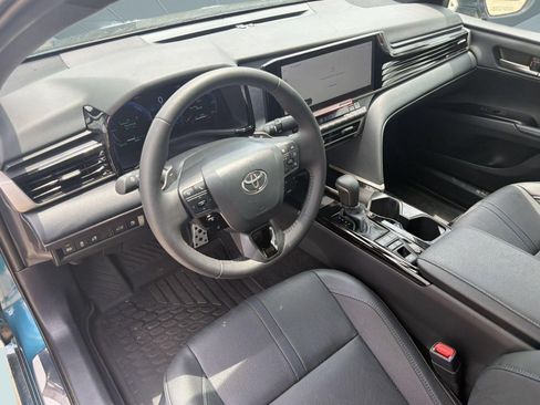 Used 2026 Toyota Camry XSE FWD image 4