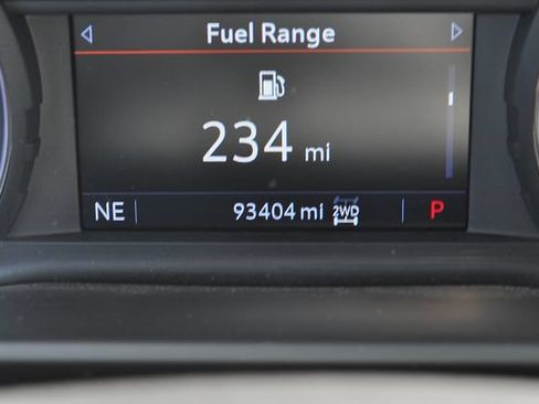 Used 2020 Chevrolet Silverado 1500 RST AWD/4WD image 27
