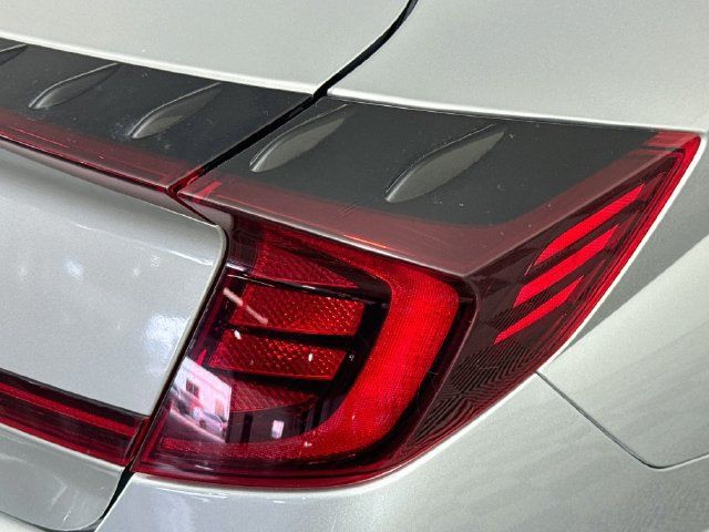 Used 2021 Hyundai Sonata SEL w/ Preferred Accessory Package FWD image 31