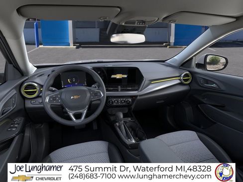 New 2026 Chevrolet Trax LT w/ Driver Confidence Package FWD image 15