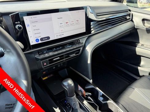 Used 2025 Toyota Camry XSE AWD/4WD image 25