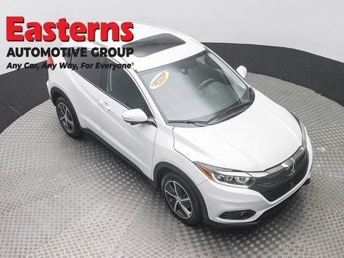 Used 2022 Honda HR-V EX image 3
