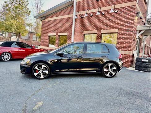 Used 2017 Volkswagen GTI S image 4