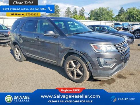 Used 2016 Ford Explorer XLT w/ Equipment Group 202A AWD/4WD image 5