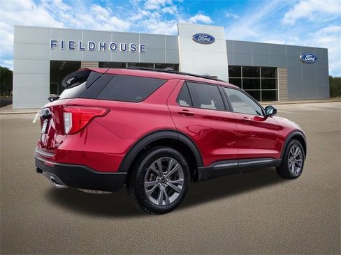 Used 2023 Ford Explorer XLT w/ Equipment Group 202A image 11