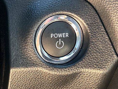 Used 2025 Toyota RAV4 XLE w/ Convenience Package AWD/4WD image 31