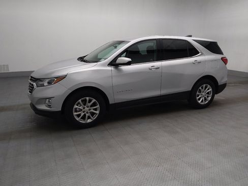 Used 2019 Chevrolet Equinox LT FWD image 2