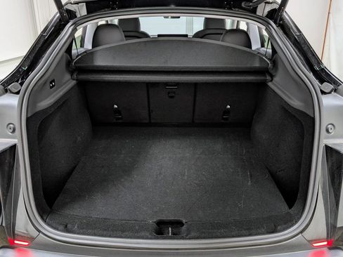 Used 2026 Tesla Model Y Premium image 25