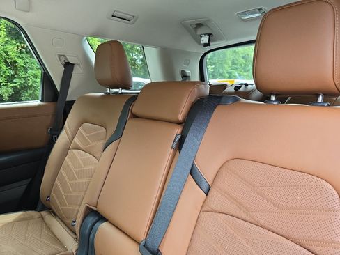 Used 2025 Nissan Pathfinder Platinum w/ Cargo Package FWD image 24