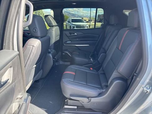 New 2026 Chevrolet Traverse RS AWD/4WD image 16