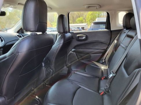 Used 2019 Jeep Compass High Altitude AWD/4WD image 23