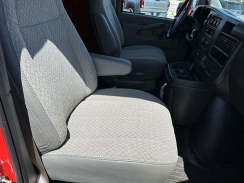 New 2026 GMC Savana 2500 Extended w/ Driver Convenience Package RWD image 27