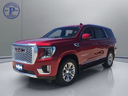 Used 2022 GMC Yukon Denali AWD/4WD image 3