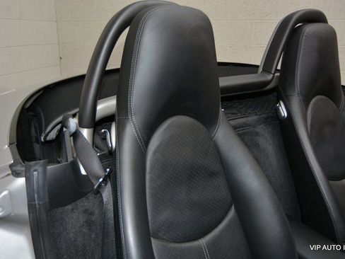 Used 2005 Porsche Boxster image 18
