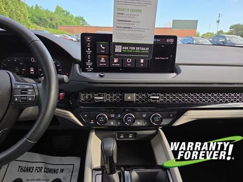 Used 2023 Honda Accord EX-L image 11
