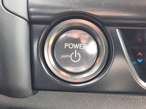 Used 2025 Lexus UX 300h FWD image 27