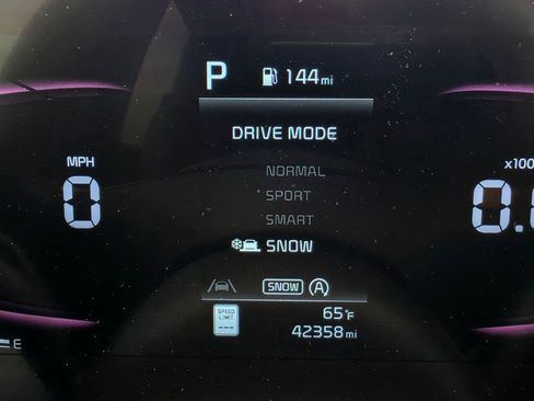 Used 2023 Kia Sportage X-Line w/ X-Line Premium Package AWD/4WD image 27