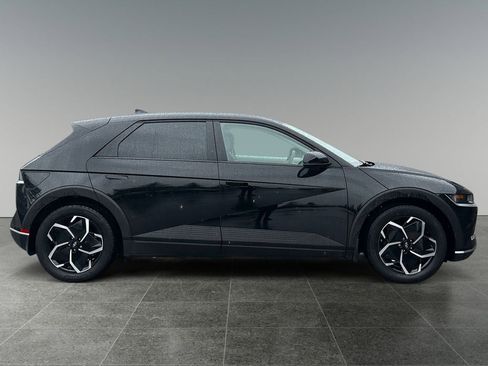 Certified 2024 Hyundai Ioniq 5 SEL image 11