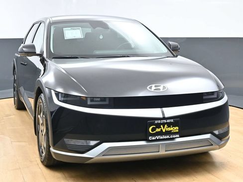 Used 2024 Hyundai Ioniq 5 SE RWD image 4